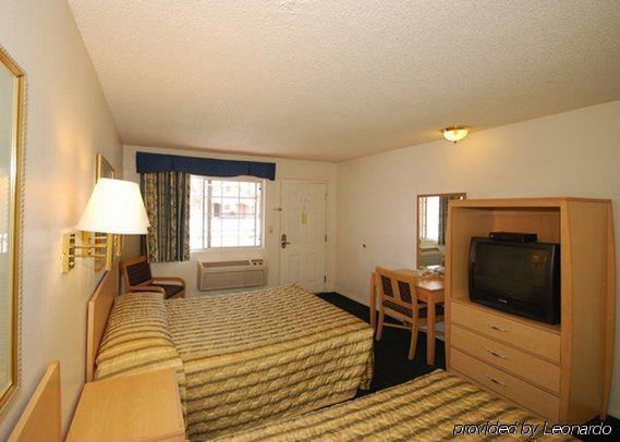 Econo Lodge On Historic Route 66 Barstow Bilik gambar