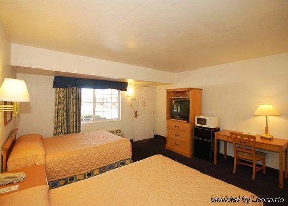 Econo Lodge On Historic Route 66 Barstow Bilik gambar